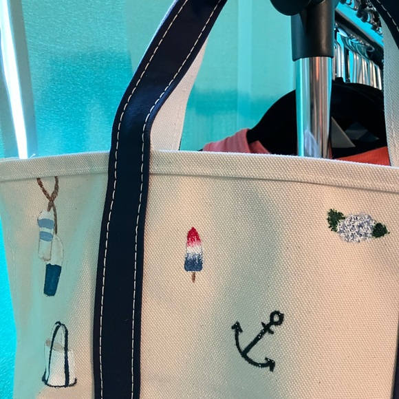 CUSTOM L.L. Bean Boat and Tote “Lake house” - Picture 3 of 3